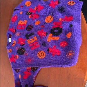 Fall in love with your United Colors of Benetton Halloween Sweater